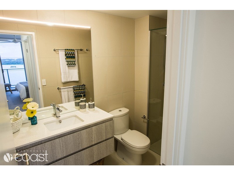 378 Marine Parade, Labrador QLD 4215
