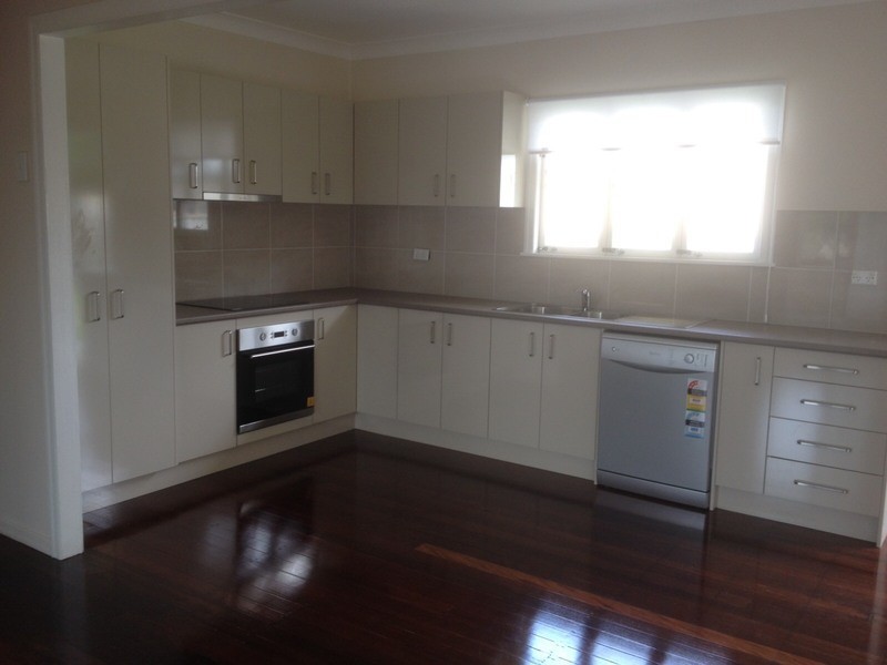 35  Duval Street, Wynnum West QLD 4178