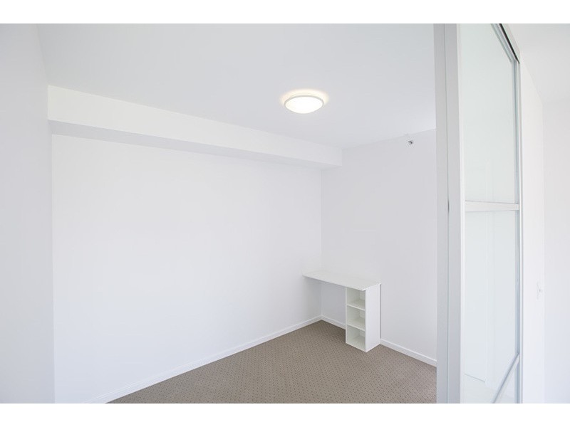 378 Marine PARADE, Labrador QLD 4215