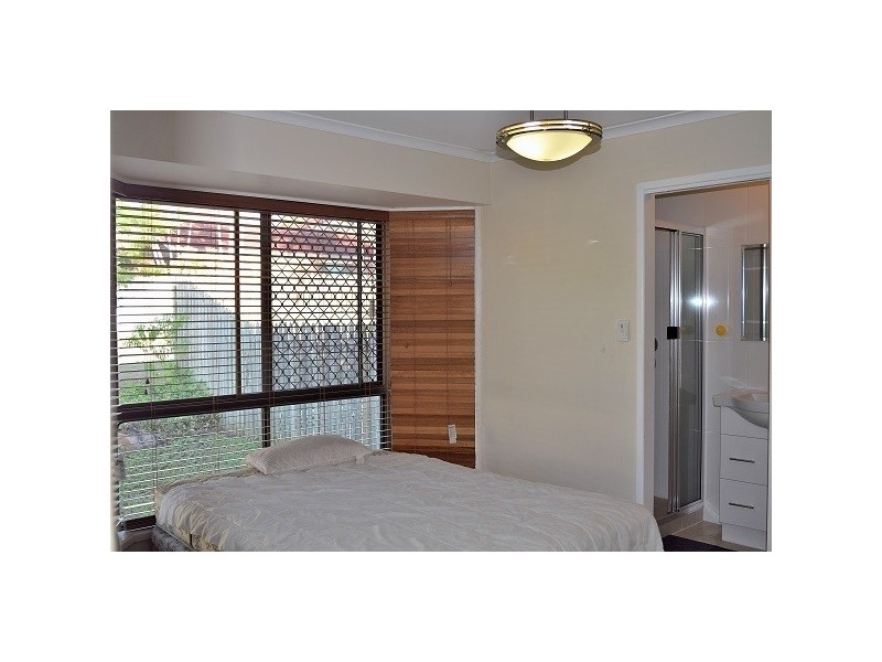 4 Stanton Ct,, Eight Mile Plains QLD 4113