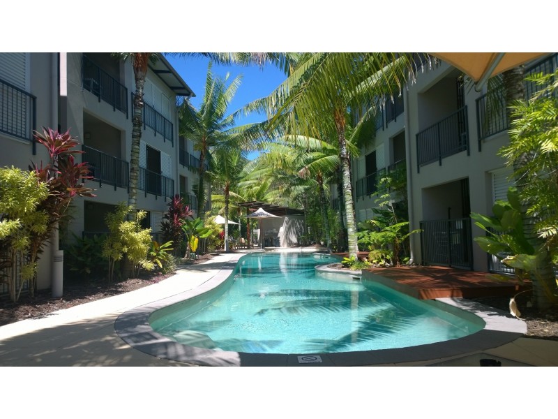 Trinity Beach QLD 4879