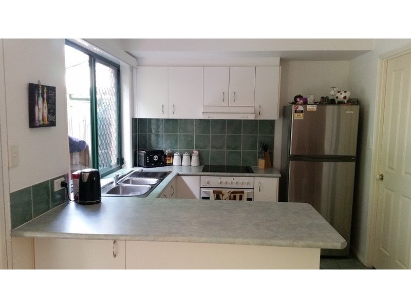 1 Highridge Rd, Springfield QLD 4300