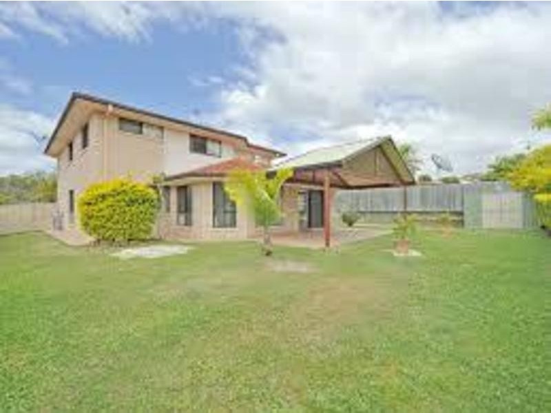 33 Silky Oak Crescent, Carindale QLD 4152