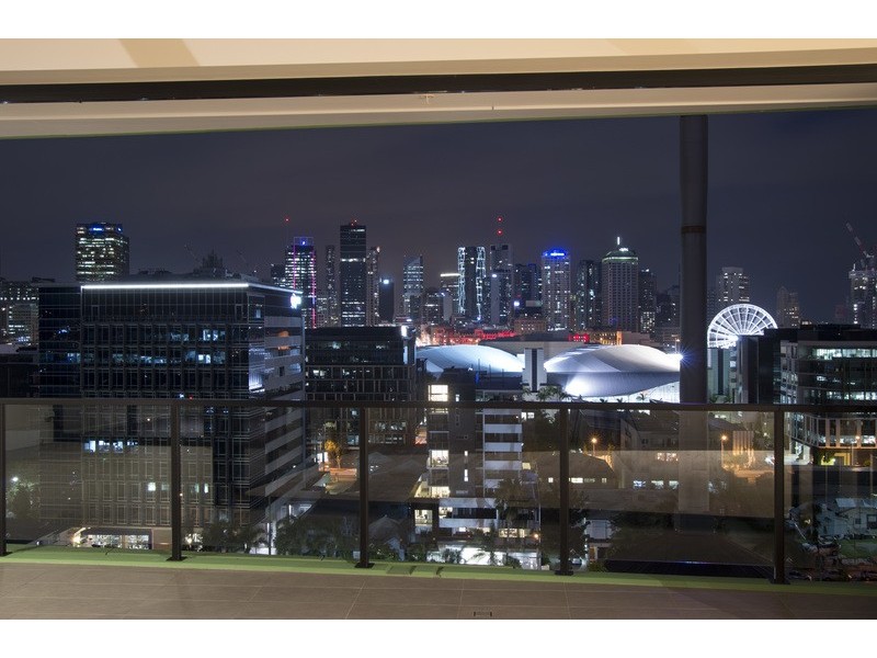 2114/9 Edmondstone Street, South Brisbane QLD 4101