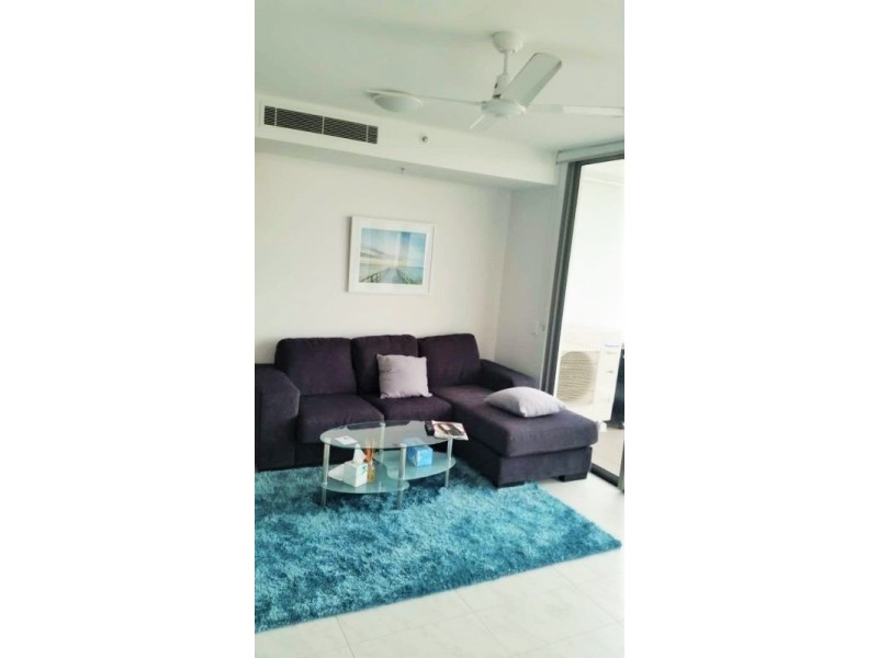 810/17 Bath Street, Labrador QLD 4215