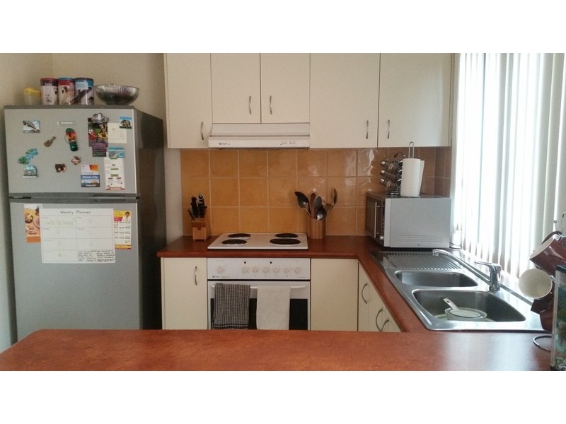 1 Highridge Rd, Springfield QLD 4300