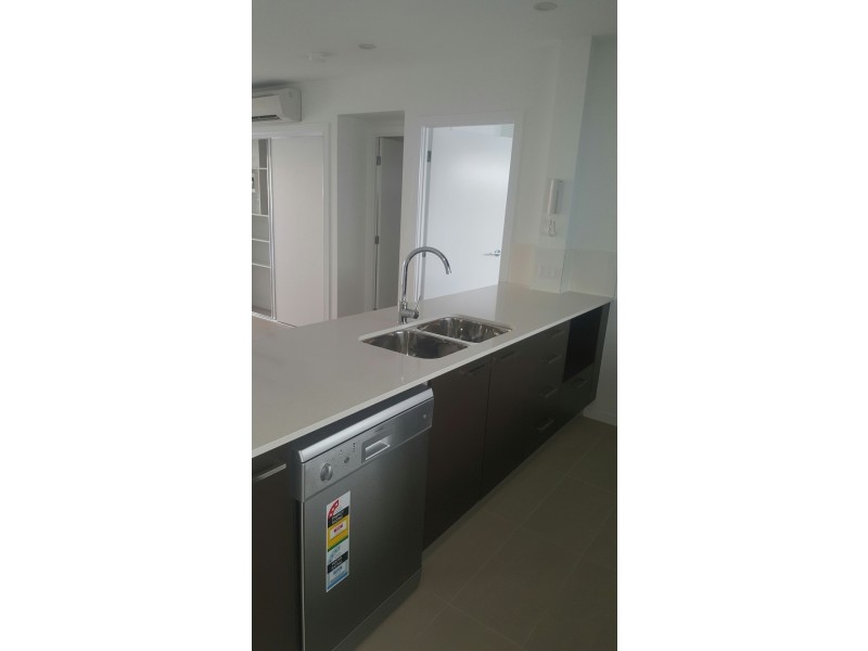 127 Grosvenor Street, Morningside QLD 4170