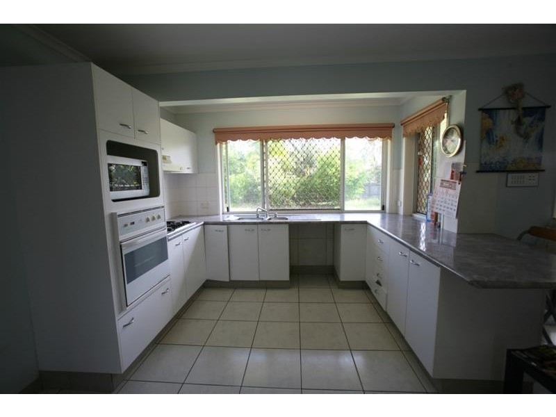 15 Gulubia Place, Calamvale QLD 4116
