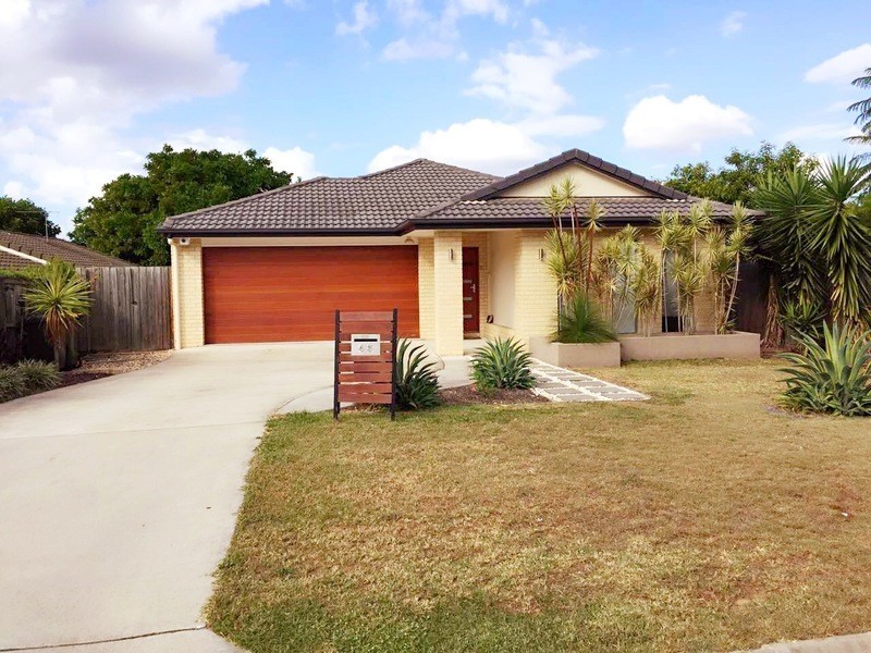 43 candytuft place, Calamvale QLD 4116