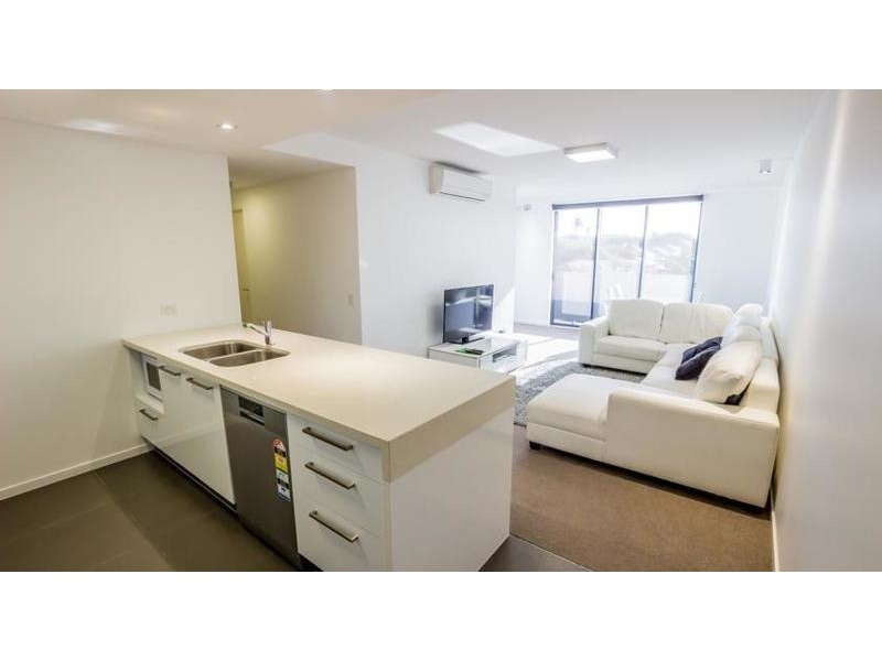 159 Logan road, Woolloongabba QLD 4102