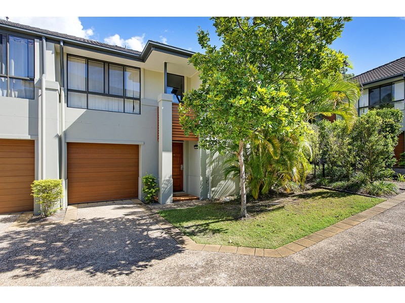 Varsity Lakes QLD 4227