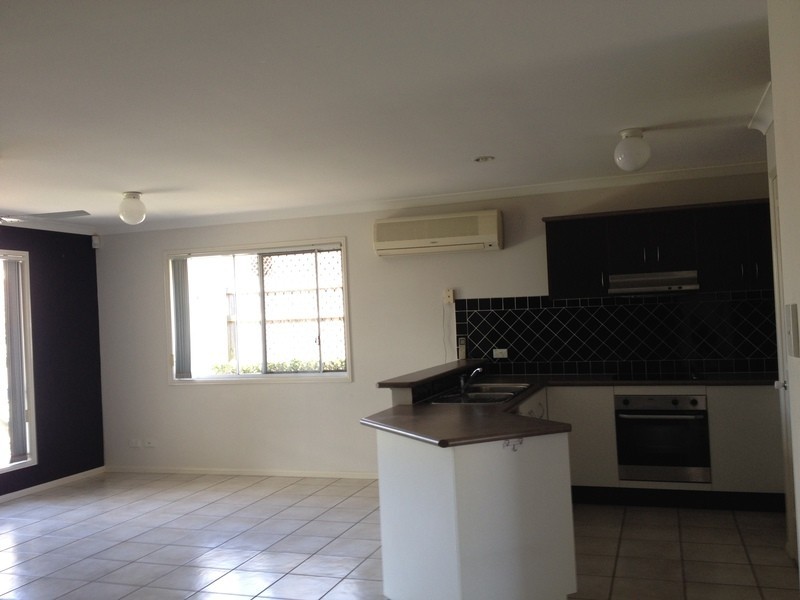 66 Manchester Street, Eight Mile Plains QLD 4113