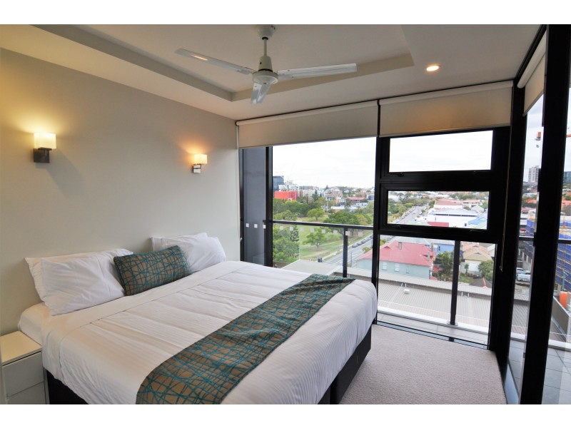 1056/9  Edmondstone Street, South Brisbane QLD 4101