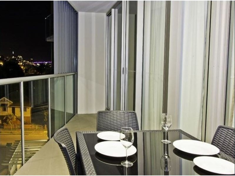 52/32 Agnes street, Albion QLD 4010