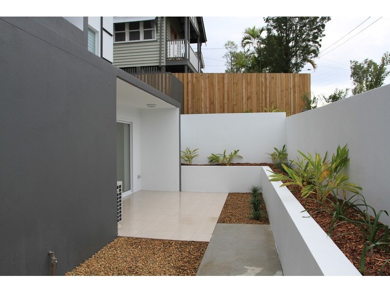 1/127  Grosvenor Street, Morningside QLD 4170