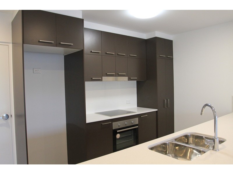 1/127  Grosvenor Street, Morningside QLD 4170