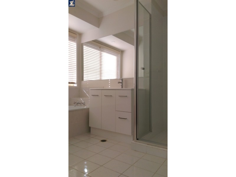 175 Ron Penhaligon Way, Robina QLD 4226