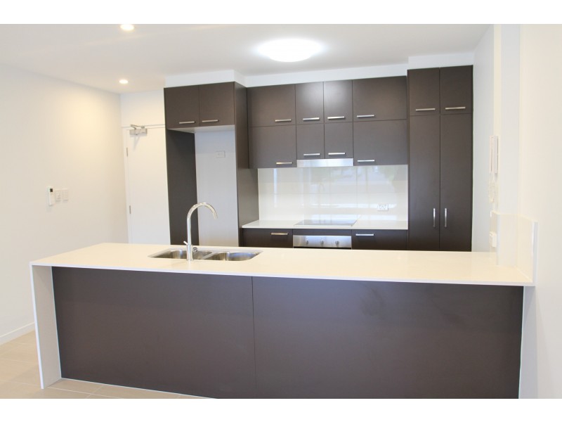 8/127  Grosvenor Street, Morningside QLD 4170