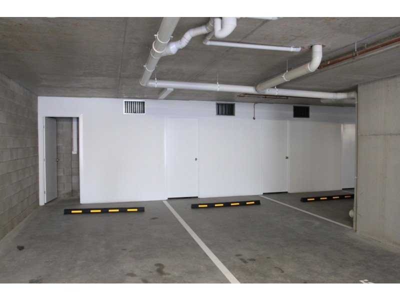 8/127  Grosvenor Street, Morningside QLD 4170
