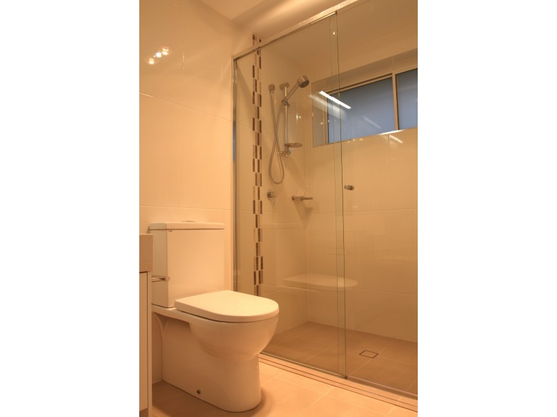 8/127  Grosvenor Street, Morningside QLD 4170