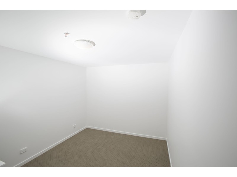 17 Bath Street, Labrador QLD 4215