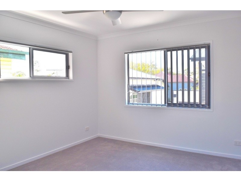 25 Gustavson St, Annerley QLD 4103