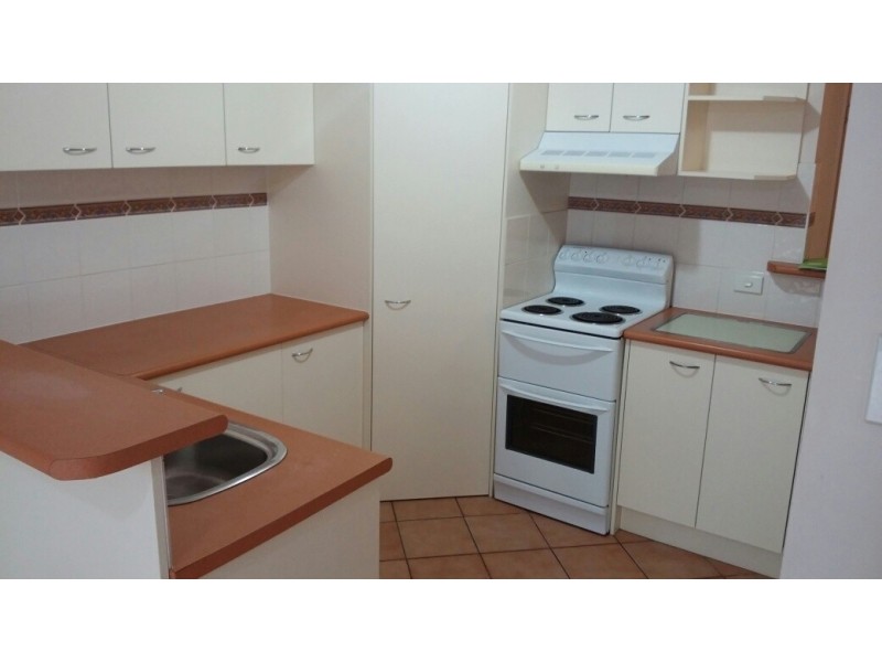 023/359  Warrigal Road, Eight Mile Plains QLD 4113