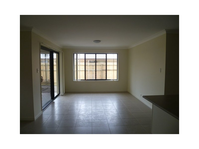 105 School Road, Wynnum West QLD 4178