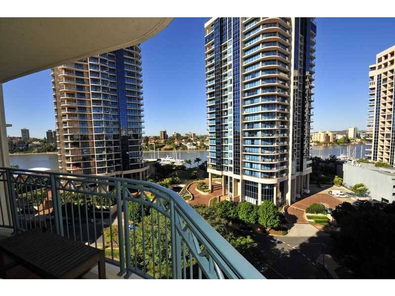 1 GOODWIN STREET, Kangaroo Point QLD 4169