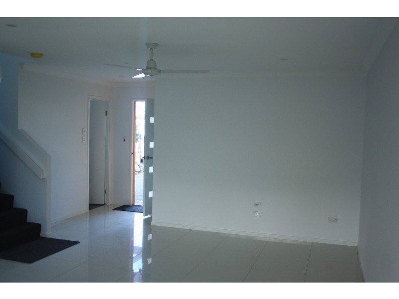 A/30 Taylor Place, Mackenzie QLD 4156