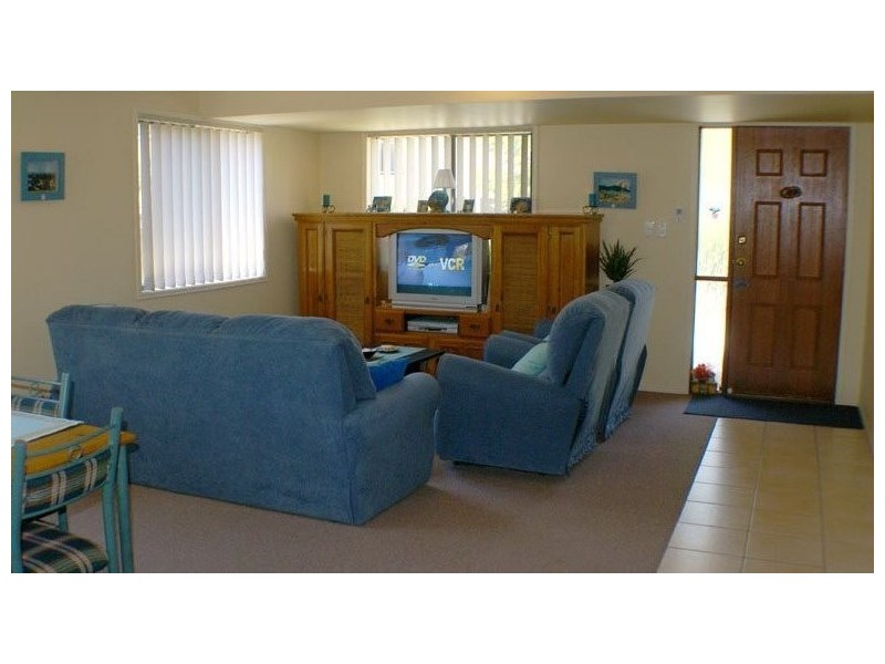 San Capistrano 1-15 Santa Isobel Blvd, Pacific Pines QLD 4211