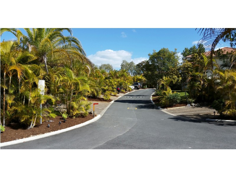 19 Harrow Place, Arundel QLD 4214