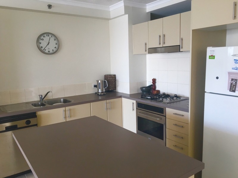 24/2894-2910 Gold Coast Highway, Surfers Paradise QLD 4217