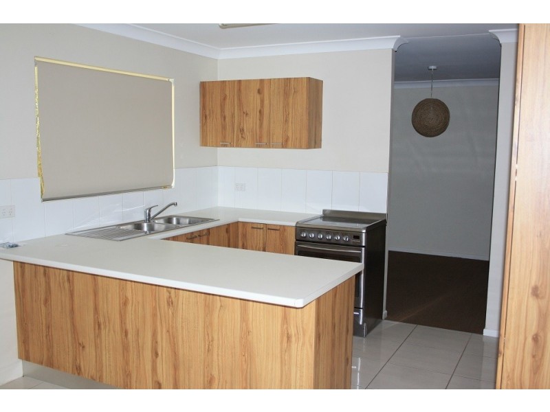 15 Scribner Avenue, Forestdale QLD 4118