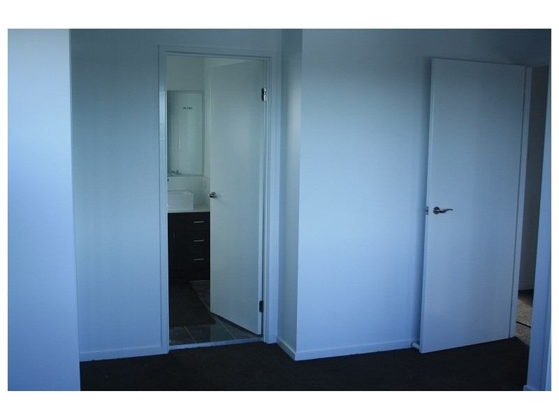 C/30 Taylor Place, Mackenzie QLD 4156