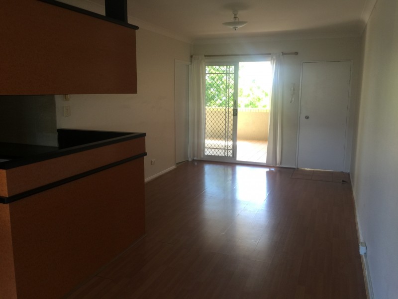 9 Bergin  Street, Milton QLD 4064