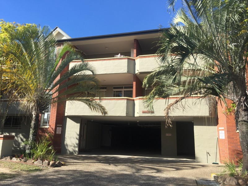 9 Bergin  Street, Milton QLD 4064