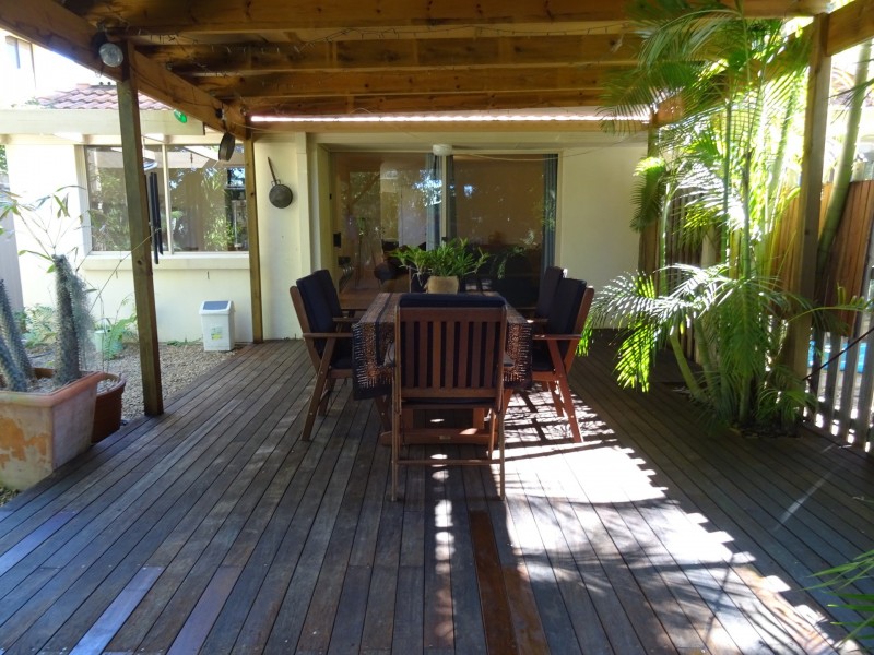 19 Harrow Place, Arundel QLD 4214