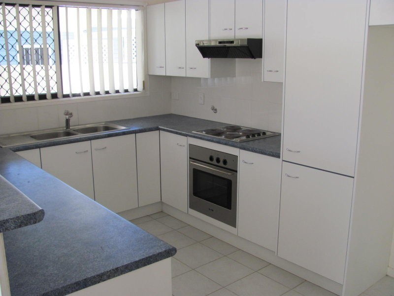 1/12 eastleigh st, Chermside QLD 4032