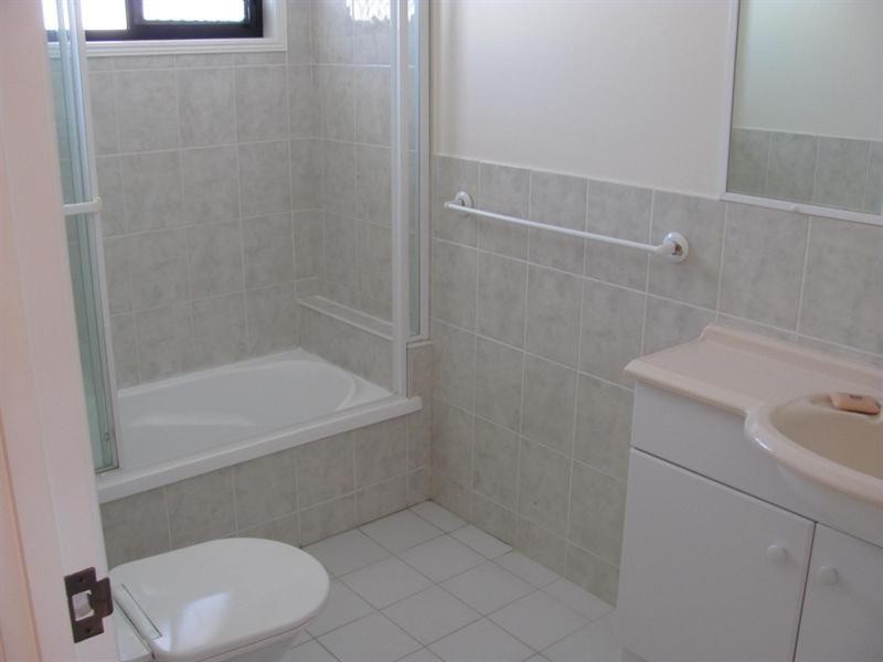 1/12 eastleigh st, Chermside QLD 4032