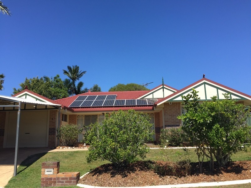 8 Forestgum Gr, Regents Park QLD 4118