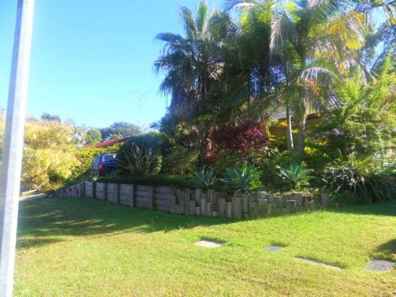 33 lowanna drive, Ashmore QLD 4214