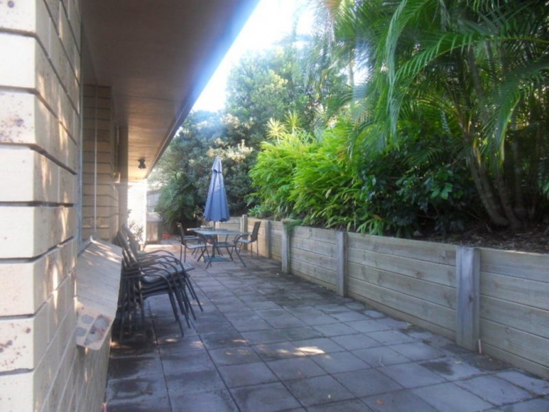 33 lowanna drive, Ashmore QLD 4214