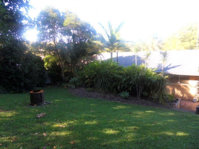 33 lowanna drive, Ashmore QLD 4214