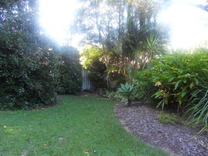 33 lowanna drive, Ashmore QLD 4214