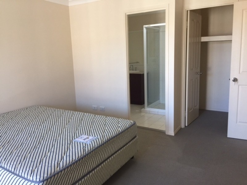 Wishart QLD 4122