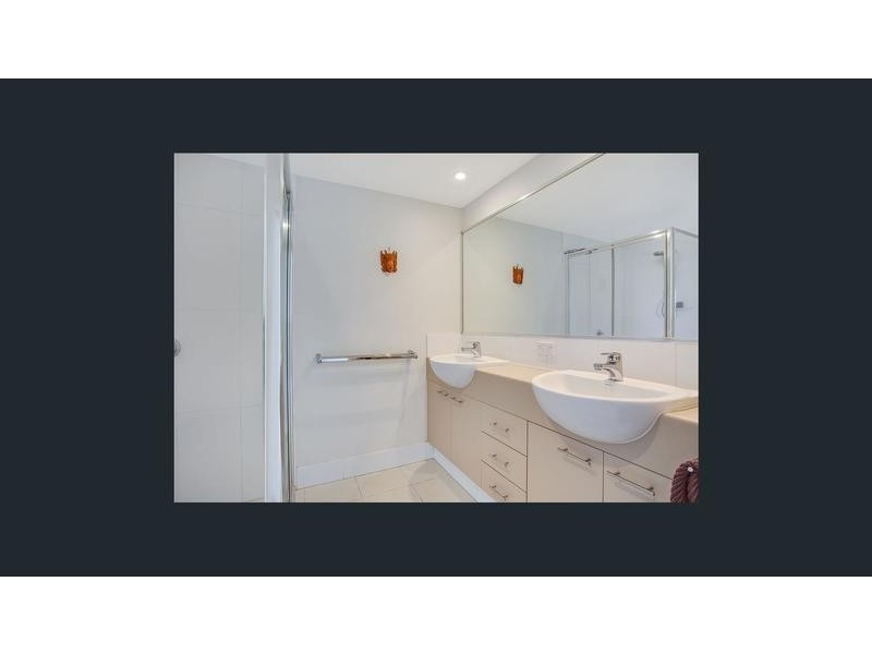 E02 2 Acacia Crt, Robina QLD 4226