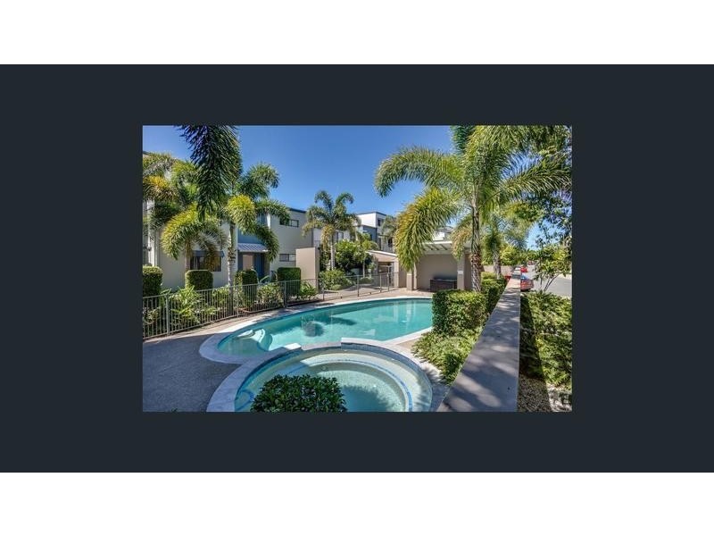 E02 2 Acacia Crt, Robina QLD 4226