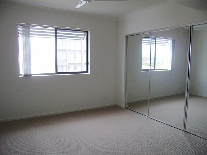 D3 2 Acacia Crt, Robina QLD 4226