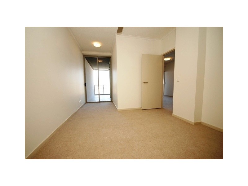 32B/129-133 Laver Drive, Robina QLD 4226